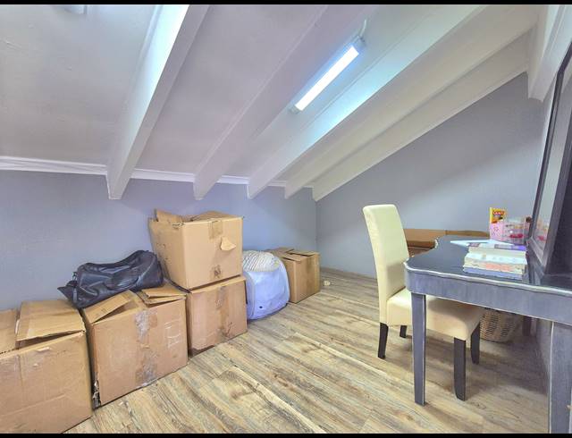 1.5 BEDROOM DUPLEX FOR SALE IN DALPARK EXT 11